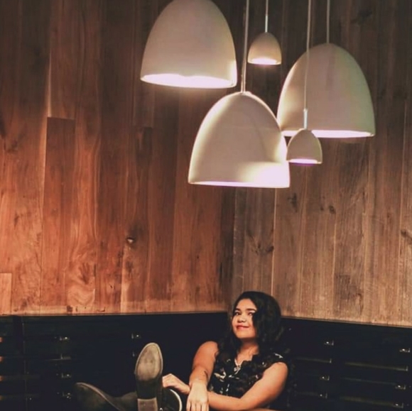 Meet your Posher Photographer, Khalia - Picture 4 of 8